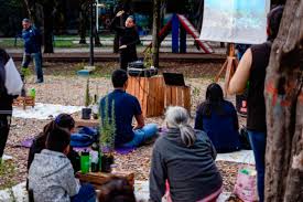 Esta formación debe ser reforzada con el paso de los años, para que así dure toda la vida. Imparten Primer Taller En Educacion Ambiental Para Personas Con Discapacidad Auditiva Puebla