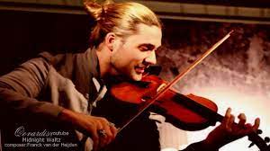 Midnight waltz é uma valsa única, um poema em forma de melodia, um delicioso convite ao romance e devaneios que. David Garrett Photos Midnight Waltz New 2019 Youtube