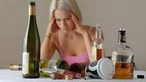 Alkohol Woher Der Kater Am Nachsten Morgen Kommt