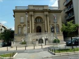 Munca depusă de acesta, brevetele obţinute, dar şi dorinţa de nestăvilit de a demostra faptul că teoriile sale reprezintă un imens pas înainte în evoluţia omenirii îl situează pe nikola tesla în categoria celor mai importanţi. Savantul Nikola Tesla Catalin Vasile Blog