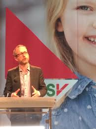 Maybe you would like to learn more about one of these? Audun Lysbakken On Twitter Na Taler Bardvegar Til Svlm15 Norsk Utenrikspolitikk Kan Ikke Ligge Fast For Verden Forandrer Seg Http T Co Nrzmen3czd