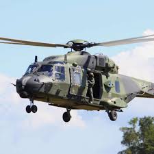 Die bundeswehr engagiert sich seit den neunzigerjahren dauerhaft und teils langjährig in den auslandseinsätzen. Bundeswehr Testet Rund Um Mittenwald Neuen Transport Hubschrauber Nh90 Garmisch Partenkirchen