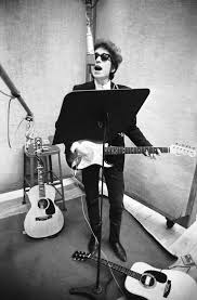 Scroll down to see a few of the coolest black and white photos from the 1950s. 180 Musicians In Black And White Ideas Musician Music Music Artists