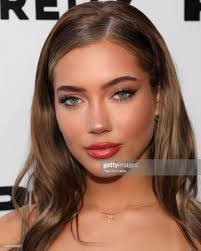 Catherine Gibson's Instagram, Twitter & Facebook