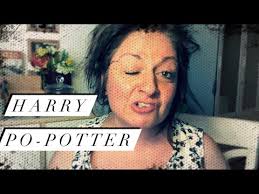 «το μαθαίνω από τρίτους ότι. H Sofia Moytidoy E3hgei Giati De 8a Brisketai Sto Kafe Ths Xaras Neolaia Gr