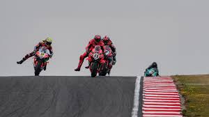 Naomi mgn nude at last booked a session, she was