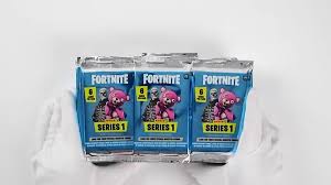 The costumes include the nightmarish molten. Unboxing 100x Fortnite Battle Royale Trading Card Boosters