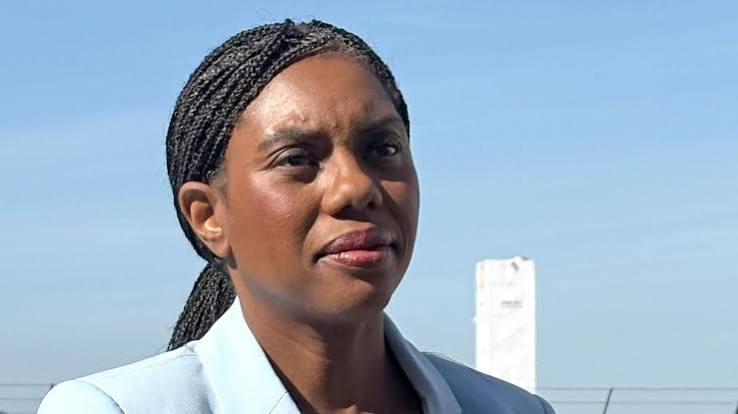 Kemi Badenoch criticised over use of Bloody Sunday footage - BBC News