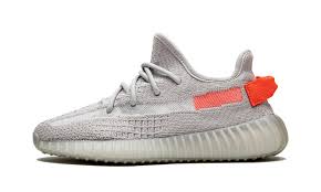 Adidas Yeezy Boost 350 V2 Tail Light Fx9017 2020 Yeezy Adidas Yeezy Boost Adidas Yeezy Boost 350