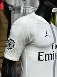 Cuánto cuesta la camiseta de psg que usará messi. Camiseta De Psg Blanca Off 51