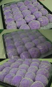Ube Pandesal Filipino Purple Yam Bread Rolls Proofingq Pandesal Pandesal Recipe Filipino Desserts