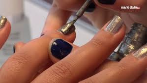 Rapide, les vernis néons sèchent vite, vite, vite ! Vernis Fluo Des Ongles Fluorescents Avec La Manucure Neon Marie Claire
