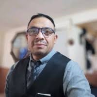 90+ perfiles de «Cruz Najera»