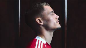 The Liverpool 2025/26 home kit is out