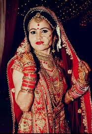 Beautiful Bride Indian Wedding Photography Poses Indian Wedding Couple Photography Indian Wedding Photography Couples