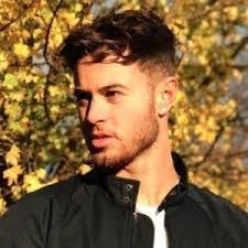 Alex Beattie's Instagram, Twitter & Facebook