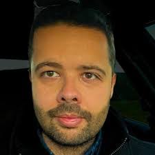 Jose Novoa's Instagram, Twitter & Facebook