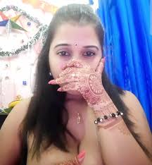 Apni Bhabi Ko Dewar Ne Naga Dekh Liya: Indian Puffy Nipples Porn