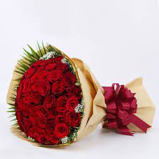 When done right, flowers are the perfect gift. Valentines Day Flowers Online Dubai Valentine S Rose Bouquets Dubai June Flowers