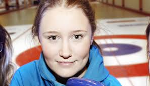 Sara spelar curling-VM i Sapporo