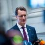 CDU's Hendrik Wüst Criticizes Federal Reform Delays Amid Rising AfD Support
