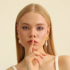 Crimson Reef 925 Ayar Gümüş İnci Kadın Mercan Küpe