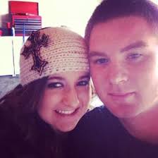 Stephanie Sleeman (lovetolive31812)