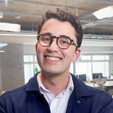 Victor Sena's Instagram, Twitter & Facebook