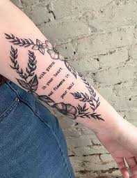 Quote Tattoo On Sleeve Schreibmaschine Schriftart Tattoo Schriftarten Fur Tattoos Rahmen Tattoos