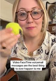 Enjoy this voicemail video that I sent to my husband #facetimevoicemail  #librarian #librarymediaspecialist #enjoyinglife #funnyvideos #dogs #puppy  #ballislife