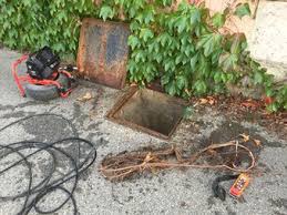 Canalisation Bouchee Par Des Racines Rootcut Allo Debouchage 24h 24 7j 7 Debouchage De Canalisation