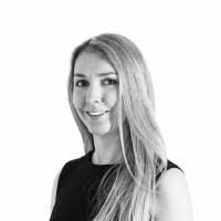 Tessa Evans's Instagram, Twitter & Facebook