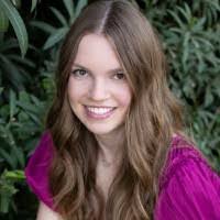 Kara Dietrich's Instagram, Twitter & Facebook