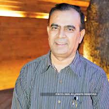 Celebs @ Unplugged Courtyard Photogallery