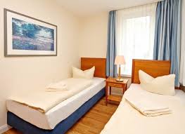 In strandlage fewo mit 2 schlafzimmer, dachterrasse, strandkorb, küche inkl. Ferienwohnungen Im Strandpark Heringsdorf Usedom