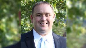 Tom Gubbins Archives