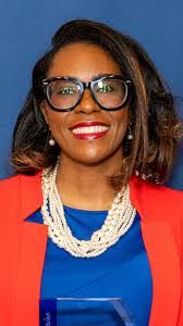 Susan Lofton's Instagram, Twitter & Facebook