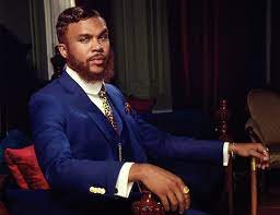 See more ideas about musicals, set design theatre, charlie chocolate factory. Here Are The 10 Richest Musicians In Africa In 2017 According To Forbes Trace