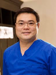 Christopher Tiu's Instagram, Twitter & Facebook