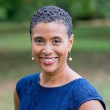 Lori Jackson's Instagram, Twitter & Facebook