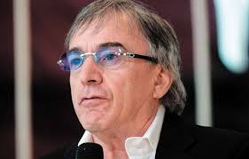 Les acrobaties du Cirque devant les ministres fédéraux