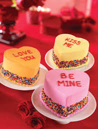 Valentines day food valentine cookies valentines cakes and cupcakes valentines baking cake pops donuts her wallpaper desserts valentinstag homemade birthday cakes homemade cakes meringue icing buttercream techniques buttercream cake decorating striped cake valentines day. 31 Baskin Robbins Gift Card Giveaway New Valentine S Day Cakes 2 4 Moms Own Words Valentines Baking Valentines Day Cakes Valentines Day Treats