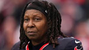 Roman Hood (@romandotrb)