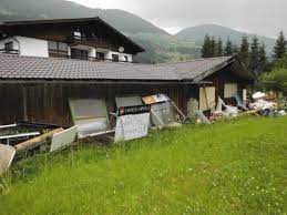 Zeitgenössisches design und ausgefallene architektur für anspruchsvolle. Tolle Hinteransicht Auch Fur Jeden Der Zug Fahrt Bahn Fart Direkt Am Hotel Entlang Bild Von Active Hotel Wildkogel Wald Im Pinzgau Tripadvisor