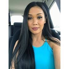 Lori Kurth's Instagram, Twitter & Facebook