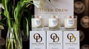 Owen marvin is portrayed by miles gaston villanueva. Owen Drew White Party Downtown In Business