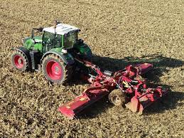 The new model, designed on the basis of the seppi s9 mulchers series, is one of the largest hammer mulchers compliant with the road transport code on the market. Arboragri Ltd S9 Multipla