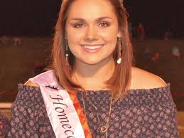 Olivia Gardiner Crowned 2017 Saucon Valley Homecoming Queen