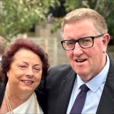 Hi Woodingdean folk, We have recently moved to Crescent Drive South from  Central Brighton with our two kids