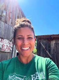 Dancing Yarrow + Farm to Fork Pizza